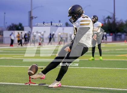 Thumbnail 1 in Round Valley @ Valley Christian (AIA 3A Semifinal) photogallery.