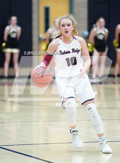 Thumbnail 2 in Rock Canyon vs Dakota Ridge (CHSAA 5A 1st Round Playoff) photogallery.