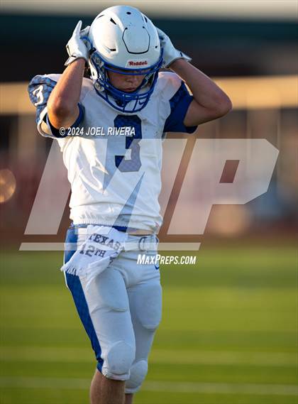 Thumbnail 2 in Katy Taylor @ Seven Lakes (Blue Team)  photogallery.
