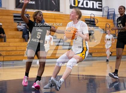 Thumbnail 2 in Monterey Trail vs Oak Ridge (Trojan Toss Up) photogallery.