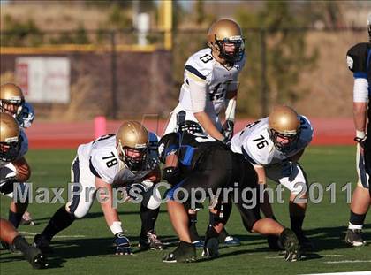 Thumbnail 3 in Mullen vs. Grandview (CHSAA 5A Semifinal) photogallery.