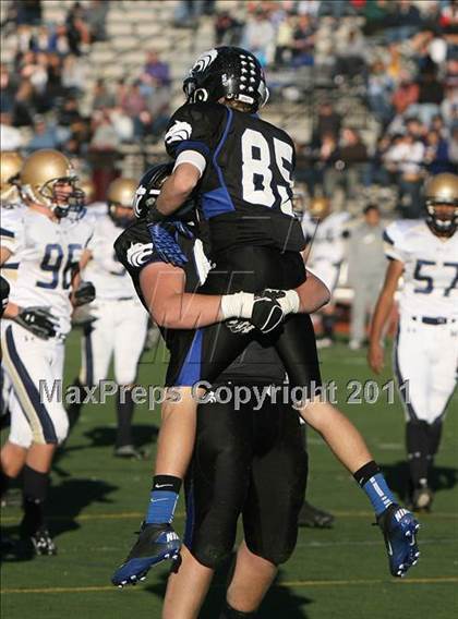 Thumbnail 2 in Mullen vs. Grandview (CHSAA 5A Semifinal) photogallery.
