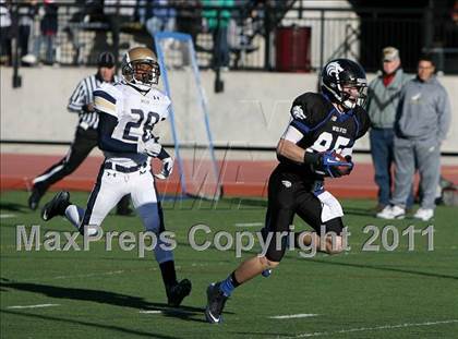 Thumbnail 3 in Mullen vs. Grandview (CHSAA 5A Semifinal) photogallery.