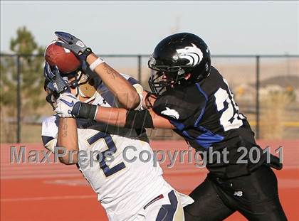 Thumbnail 1 in Mullen vs. Grandview (CHSAA 5A Semifinal) photogallery.