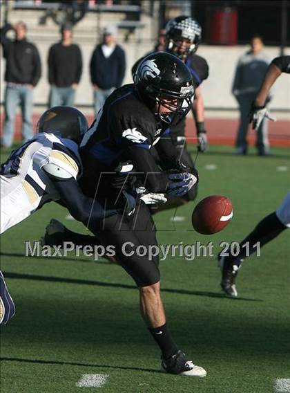 Thumbnail 2 in Mullen vs. Grandview (CHSAA 5A Semifinal) photogallery.