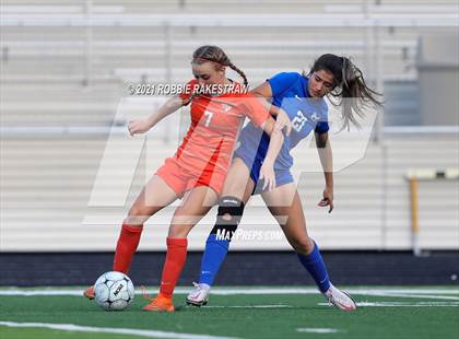 Thumbnail 2 in Celina @ Henderson (UIL 4A Region II Finals) photogallery.