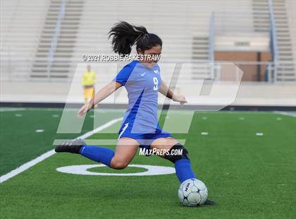 Thumbnail 3 in Celina @ Henderson (UIL 4A Region II Finals) photogallery.