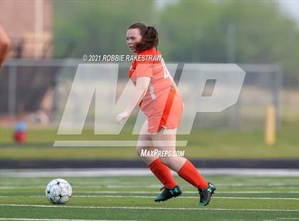Thumbnail 3 in Celina @ Henderson (UIL 4A Region II Finals) photogallery.