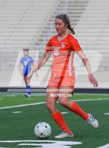 Thumbnail 1 in Celina @ Henderson (UIL 4A Region II Finals) photogallery.