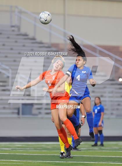 Thumbnail 1 in Celina @ Henderson (UIL 4A Region II Finals) photogallery.