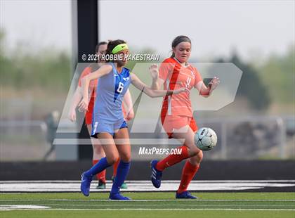 Thumbnail 3 in Celina @ Henderson (UIL 4A Region II Finals) photogallery.