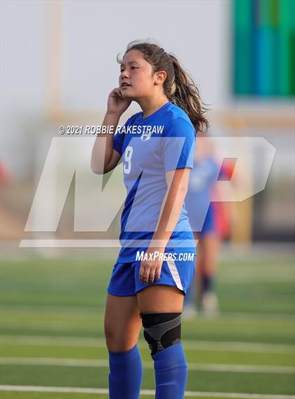 Thumbnail 1 in Celina @ Henderson (UIL 4A Region II Finals) photogallery.