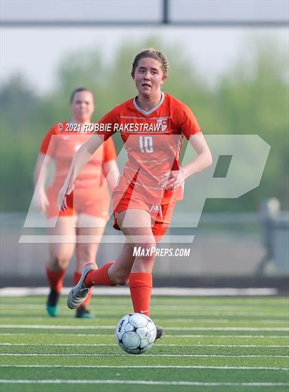 Thumbnail 3 in Celina @ Henderson (UIL 4A Region II Finals) photogallery.
