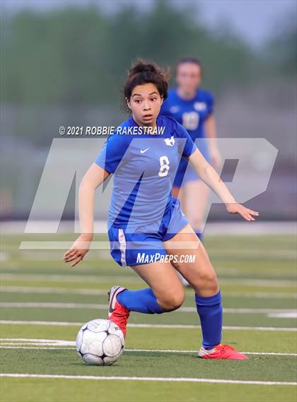 Thumbnail 3 in Celina @ Henderson (UIL 4A Region II Finals) photogallery.