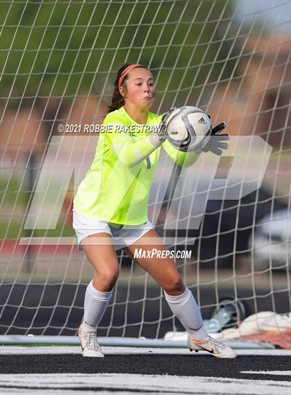 Thumbnail 3 in Celina @ Henderson (UIL 4A Region II Finals) photogallery.