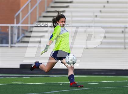 Thumbnail 3 in Celina @ Henderson (UIL 4A Region II Finals) photogallery.