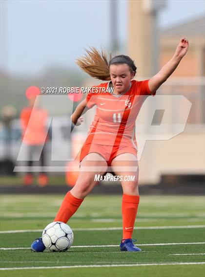 Thumbnail 3 in Celina @ Henderson (UIL 4A Region II Finals) photogallery.