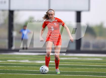 Thumbnail 2 in Celina @ Henderson (UIL 4A Region II Finals) photogallery.