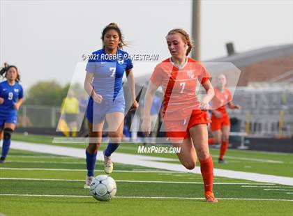 Thumbnail 3 in Celina @ Henderson (UIL 4A Region II Finals) photogallery.