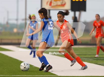 Thumbnail 1 in Celina @ Henderson (UIL 4A Region II Finals) photogallery.