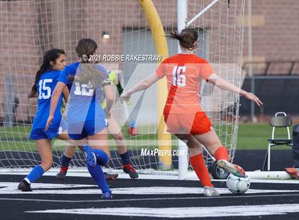 Thumbnail 3 in Celina @ Henderson (UIL 4A Region II Finals) photogallery.