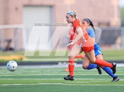 Thumbnail 1 in Celina @ Henderson (UIL 4A Region II Finals) photogallery.