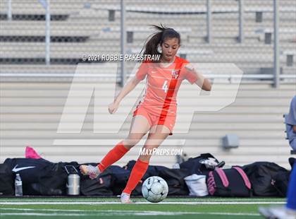 Thumbnail 2 in Celina @ Henderson (UIL 4A Region II Finals) photogallery.