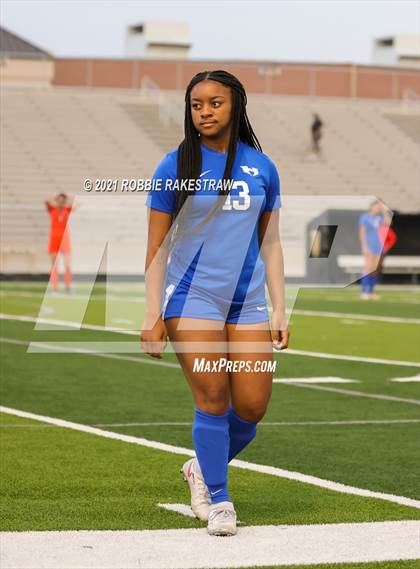 Thumbnail 3 in Celina @ Henderson (UIL 4A Region II Finals) photogallery.