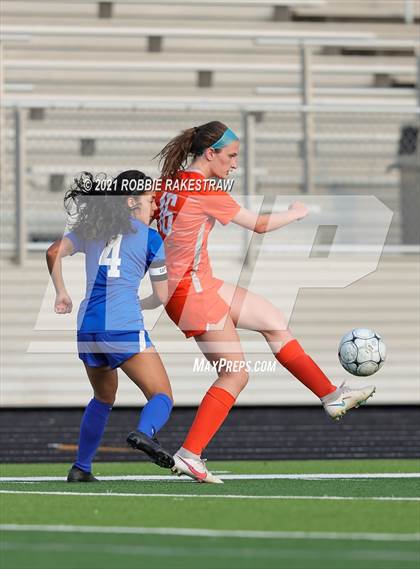Thumbnail 3 in Celina @ Henderson (UIL 4A Region II Finals) photogallery.