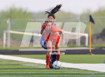 Thumbnail 3 in Celina @ Henderson (UIL 4A Region II Finals) photogallery.