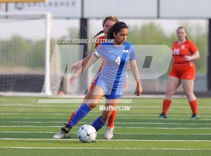 Thumbnail 1 in Celina @ Henderson (UIL 4A Region II Finals) photogallery.