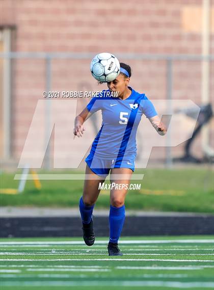 Thumbnail 3 in Celina @ Henderson (UIL 4A Region II Finals) photogallery.