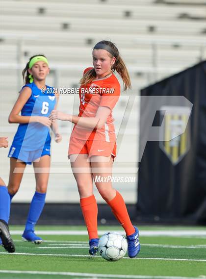 Thumbnail 2 in Celina @ Henderson (UIL 4A Region II Finals) photogallery.