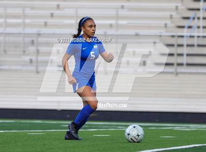 Thumbnail 3 in Celina @ Henderson (UIL 4A Region II Finals) photogallery.