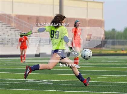 Thumbnail 1 in Celina @ Henderson (UIL 4A Region II Finals) photogallery.