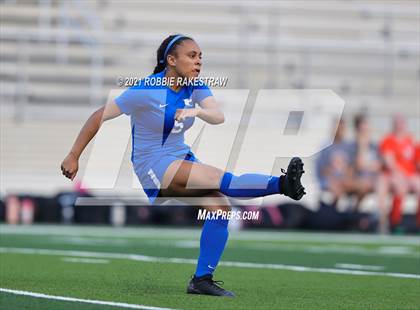 Thumbnail 3 in Celina @ Henderson (UIL 4A Region II Finals) photogallery.