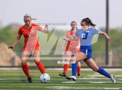 Thumbnail 1 in Celina @ Henderson (UIL 4A Region II Finals) photogallery.