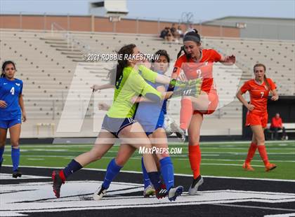 Thumbnail 2 in Celina @ Henderson (UIL 4A Region II Finals) photogallery.