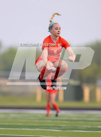 Thumbnail 2 in Celina @ Henderson (UIL 4A Region II Finals) photogallery.