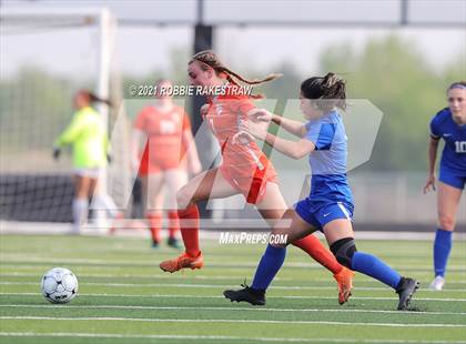 Thumbnail 3 in Celina @ Henderson (UIL 4A Region II Finals) photogallery.