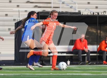 Thumbnail 3 in Celina @ Henderson (UIL 4A Region II Finals) photogallery.