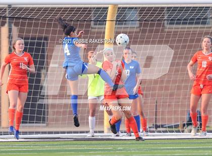 Thumbnail 3 in Celina @ Henderson (UIL 4A Region II Finals) photogallery.
