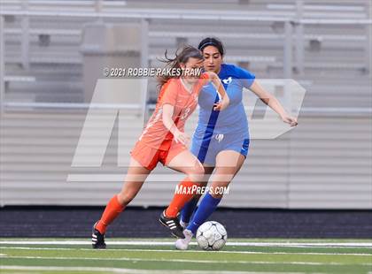 Thumbnail 3 in Celina @ Henderson (UIL 4A Region II Finals) photogallery.