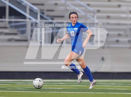 Thumbnail 1 in Celina @ Henderson (UIL 4A Region II Finals) photogallery.