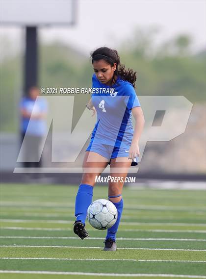 Thumbnail 2 in Celina @ Henderson (UIL 4A Region II Finals) photogallery.