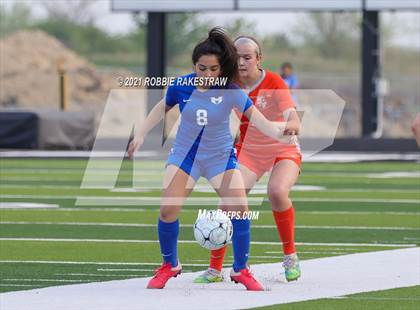 Thumbnail 1 in Celina @ Henderson (UIL 4A Region II Finals) photogallery.
