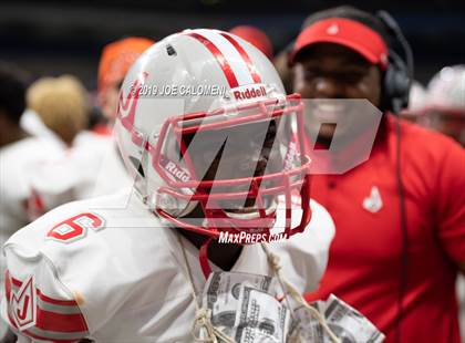 Thumbnail 3 in Judson vs Lake Travis (Class 6A Division I Quarterfinals) photogallery.