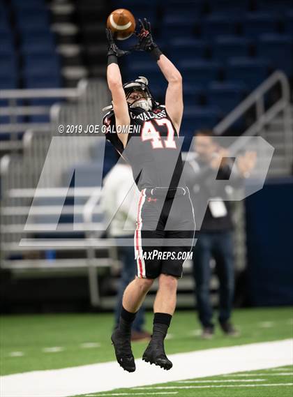 Thumbnail 3 in Judson vs Lake Travis (Class 6A Division I Quarterfinals) photogallery.
