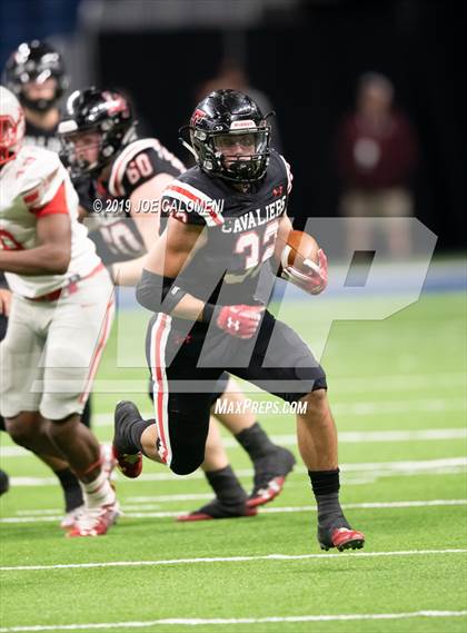 Thumbnail 2 in Judson vs Lake Travis (Class 6A Division I Quarterfinals) photogallery.