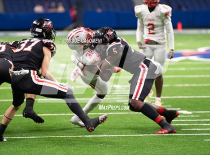 Thumbnail 2 in Judson vs Lake Travis (Class 6A Division I Quarterfinals) photogallery.